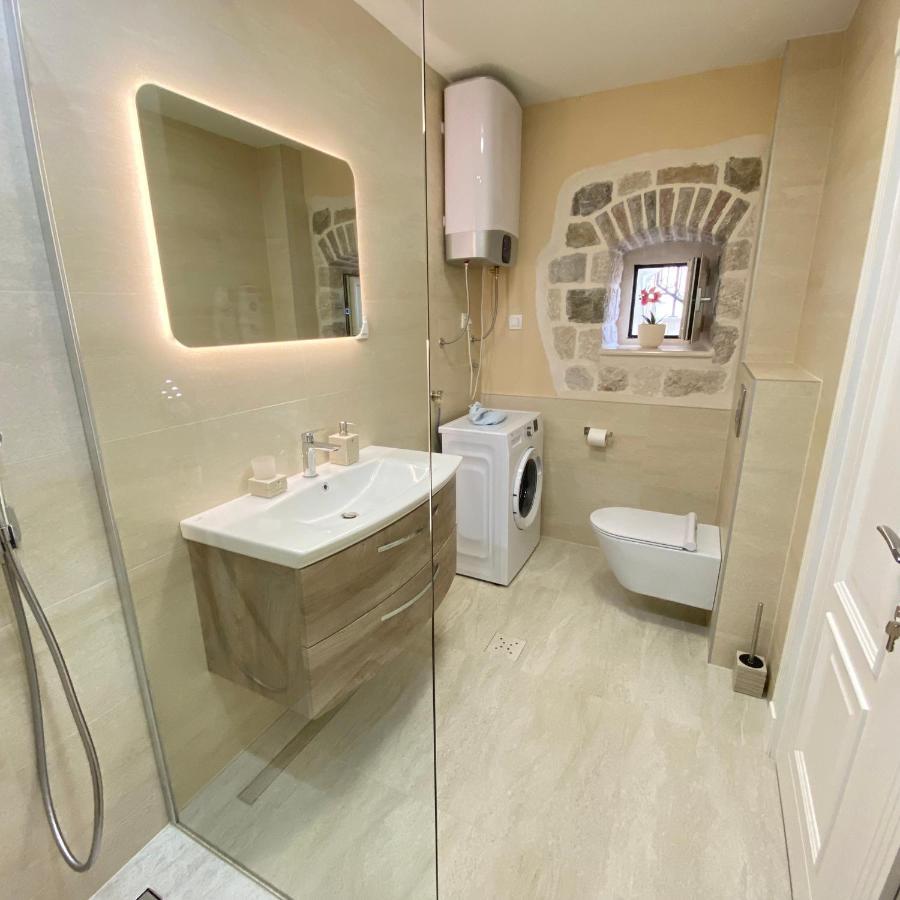 Apartments Marijaz Котор Екстериор снимка
