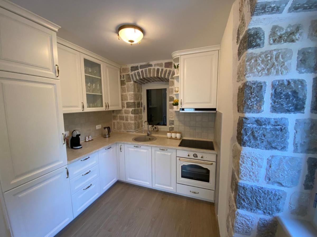 Apartments Marijaz Котор Екстериор снимка