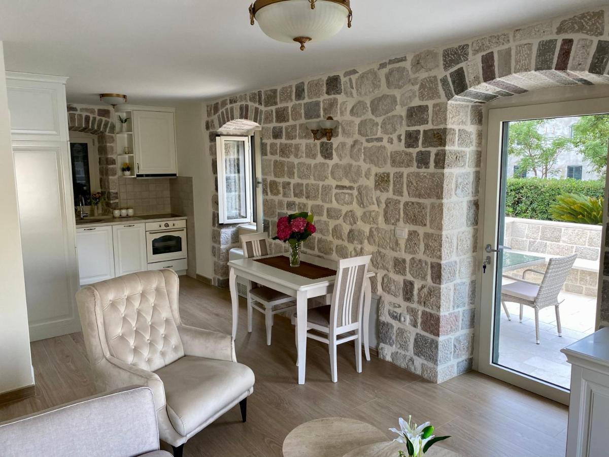Apartments Marijaz Котор Екстериор снимка