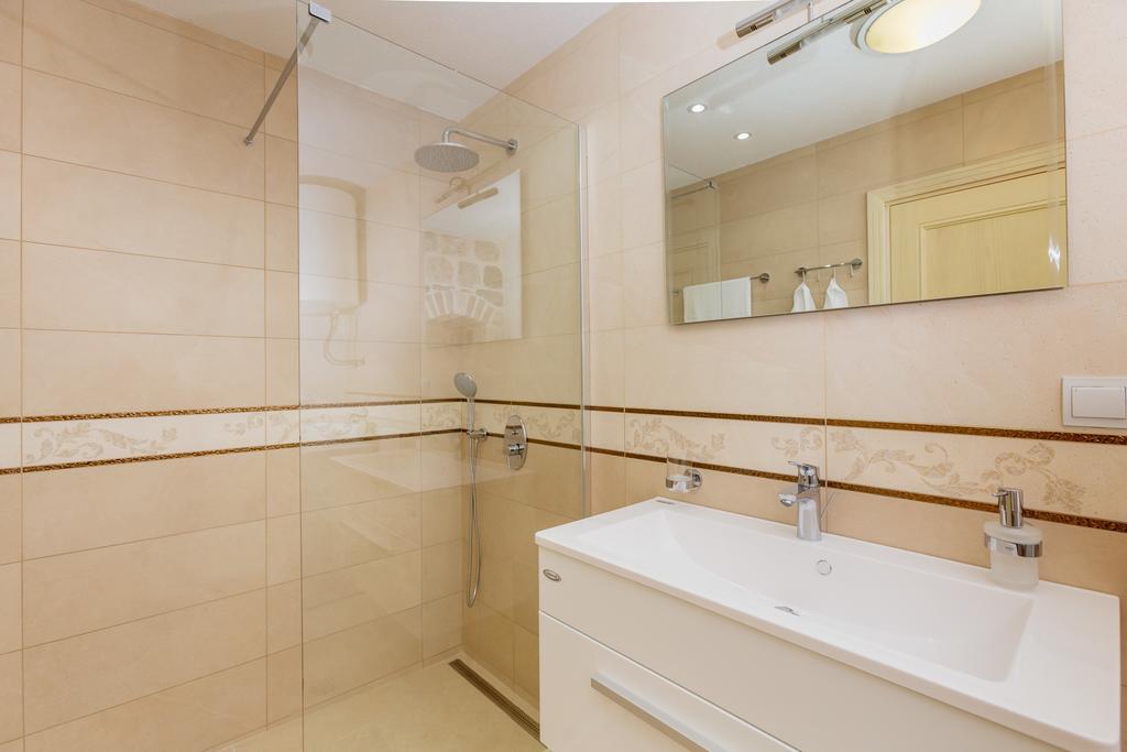 Apartments Marijaz Котор Екстериор снимка