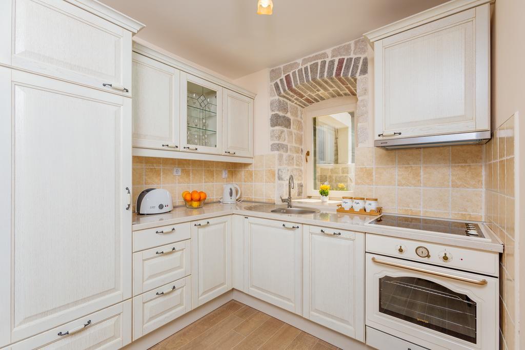 Apartments Marijaz Котор Екстериор снимка