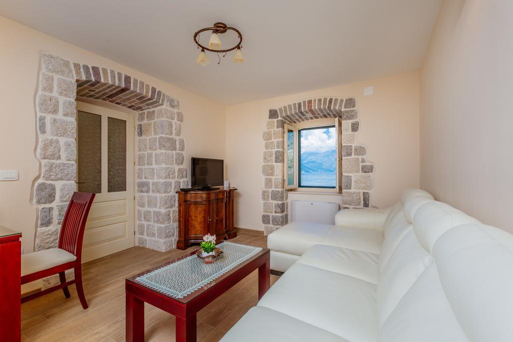 Apartments Marijaz Котор Екстериор снимка