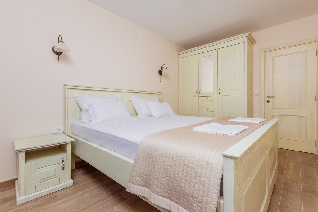 Apartments Marijaz Котор Екстериор снимка